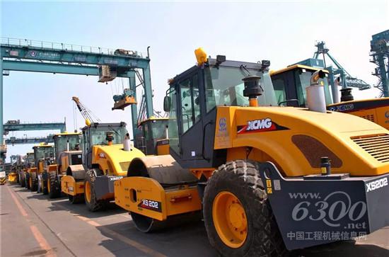 徐工中鐵委內(nèi)瑞拉鐵路工程建設(shè)項(xiàng)目設(shè)備正在進(jìn)行緊張的裝運(yùn)