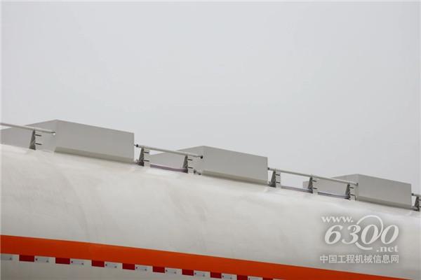 中集凌宇新款鋁合金易燃液體運輸車，來了！