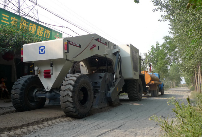 徐工道路機械產(chǎn)品施工案例