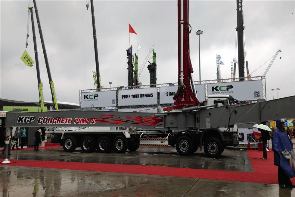 Bauma China 2016——KCP重工業(yè)有限公司展臺風采