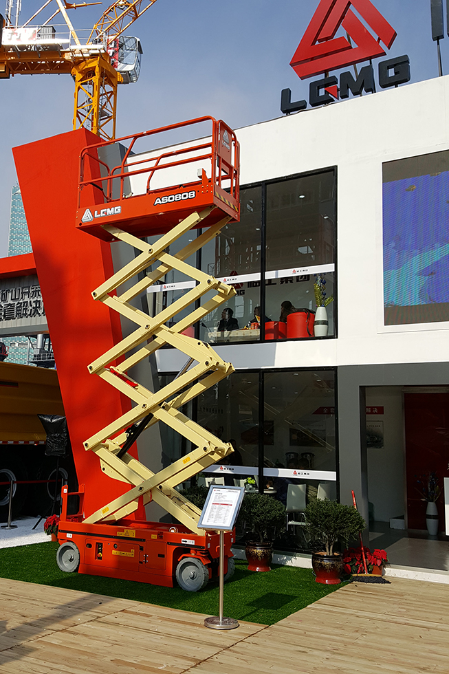 Bauma China 2016——臨工集團(tuán)濟(jì)南重機有限公司