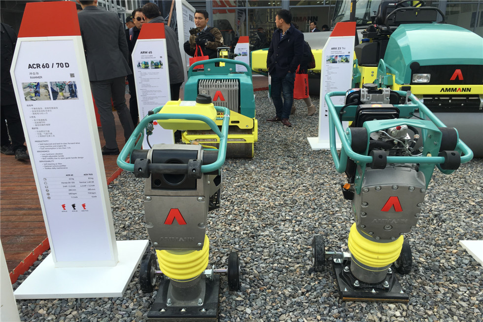 Bauma China 2016——安邁工程設(shè)備(上海)有限公司展臺風(fēng)采