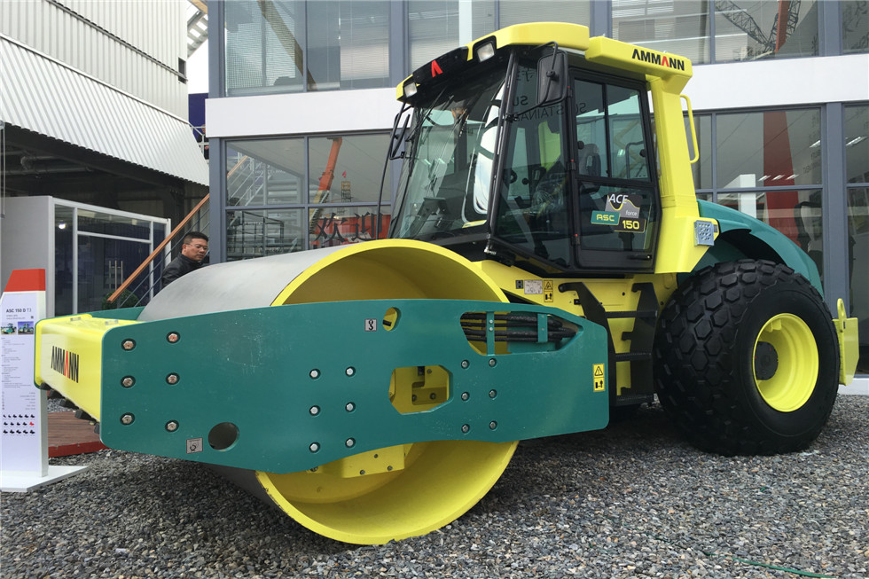 Bauma China 2016——安邁工程設(shè)備(上海)有限公司展臺風(fēng)采