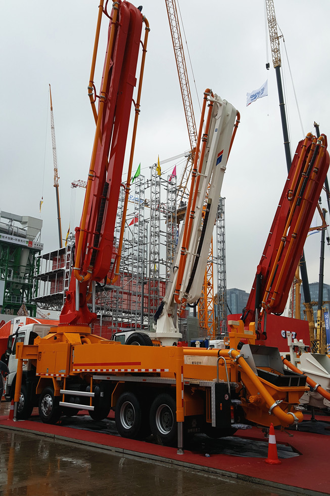 Bauma China 2016——湖南新恒遠重工科技有限公司展臺風(fēng)采