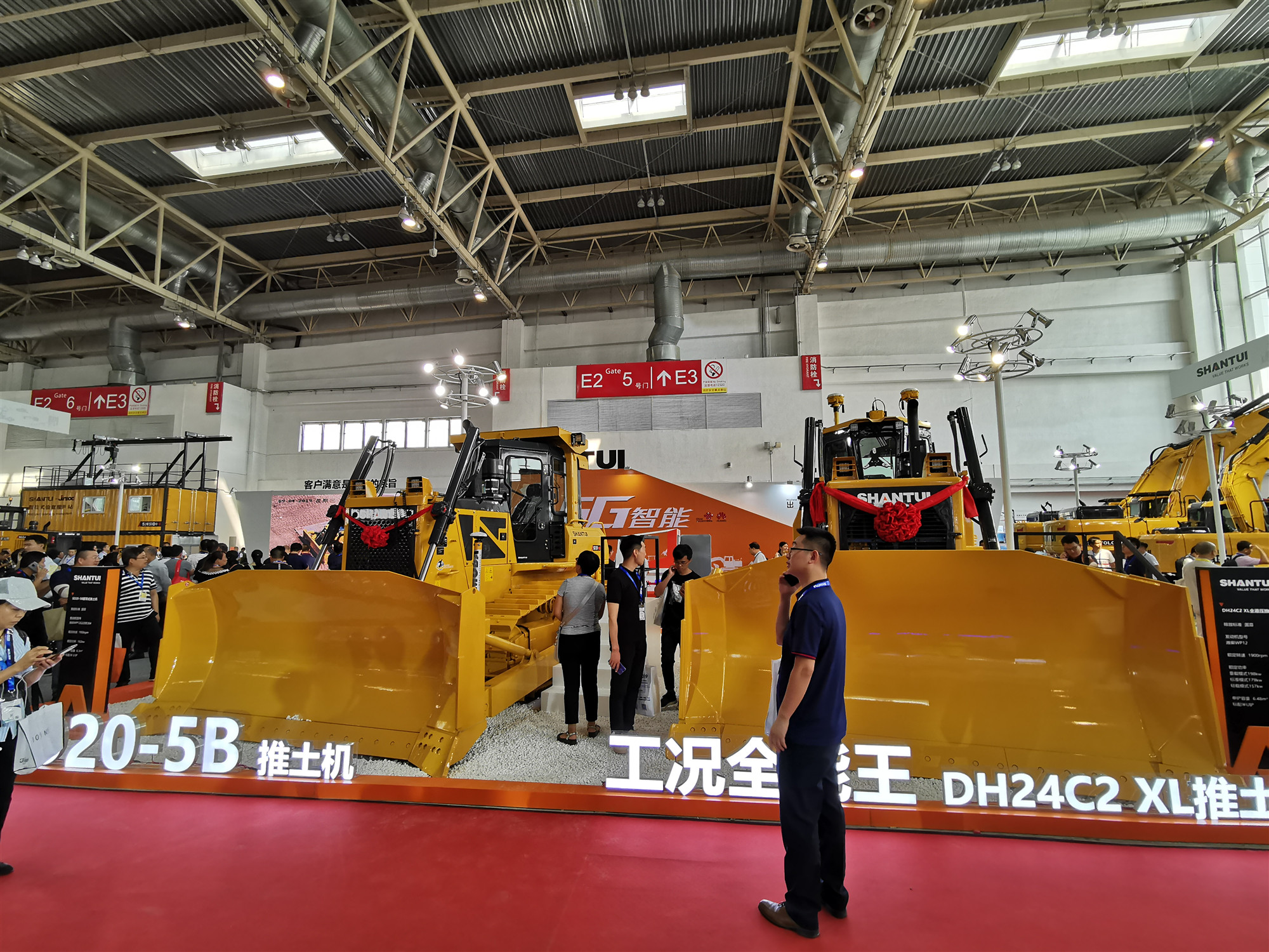 第15屆BICES2019北京展展位風(fēng)采：山推工程機械股份有限公司