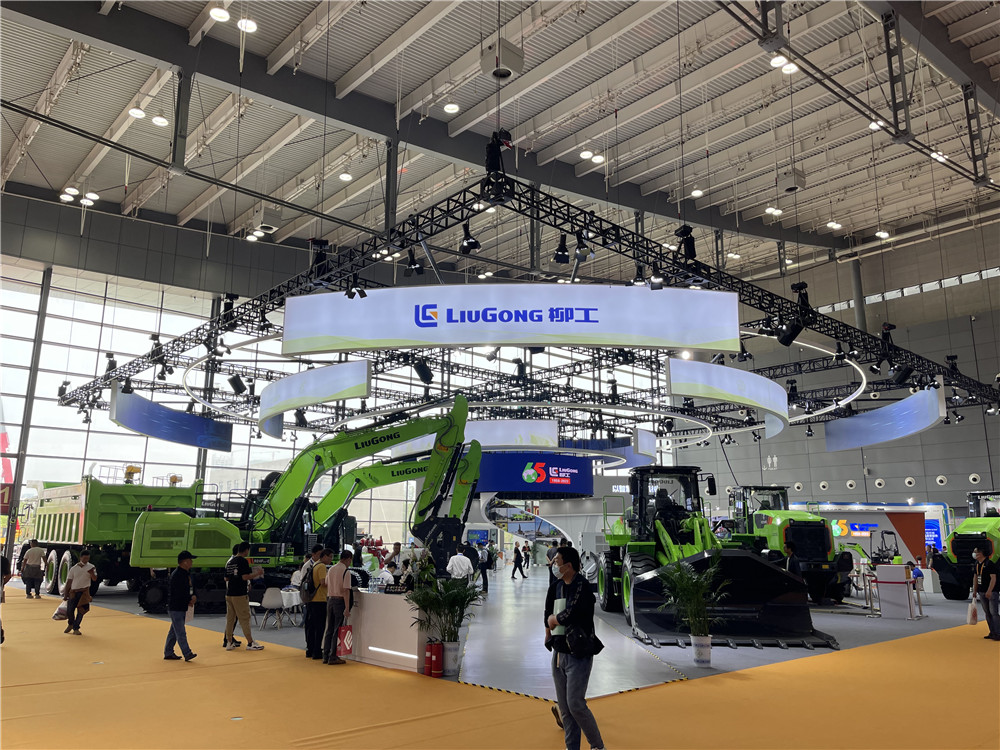 2023長沙國際工程機(jī)械展覽會(huì)展臺(tái)風(fēng)采：柳工