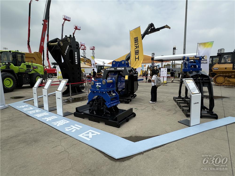 2025長(zhǎng)沙國(guó)際工程機(jī)械展：雷沃重工