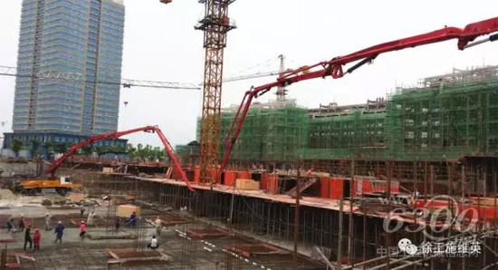 徐工泵車“雙龍”助力江西紅色之鄉(xiāng)住宅建設(shè)獲好評