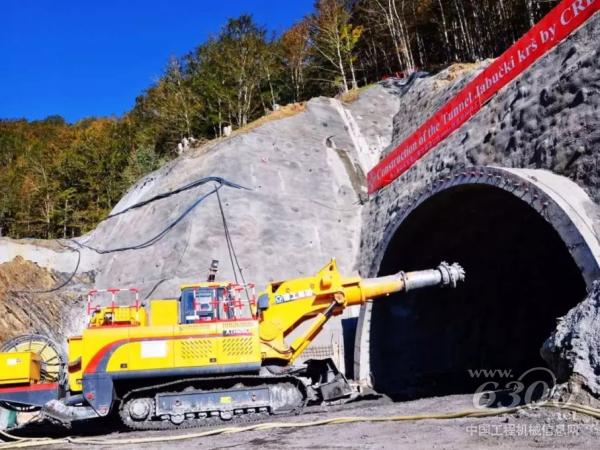 徐工掘進(jìn)機(jī)助力黑山共和國(guó)南北高速公路Jabuka隧道