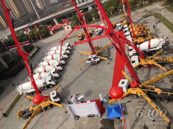 重慶站，霸氣側(cè)漏的外場展區(qū)