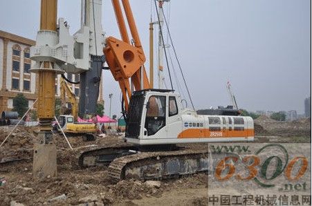 　旋挖鉆機(jī)首度亮相揭陽(yáng)普寧